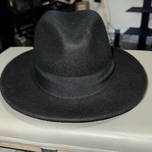 Black Quality hat original of Italy